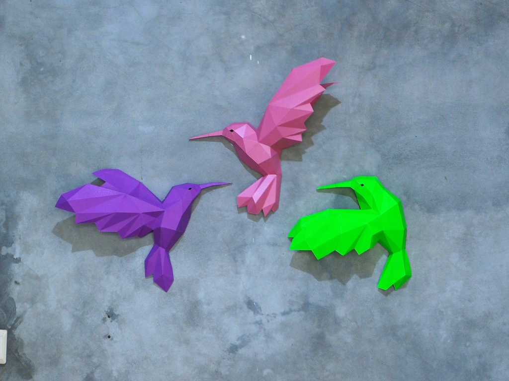 Papercraft world, origami models, 3D paper art, Brain Spice, hummingbirds