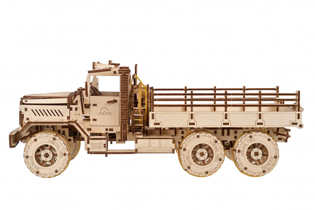 Cargo Truck - uGears - Brain Spice