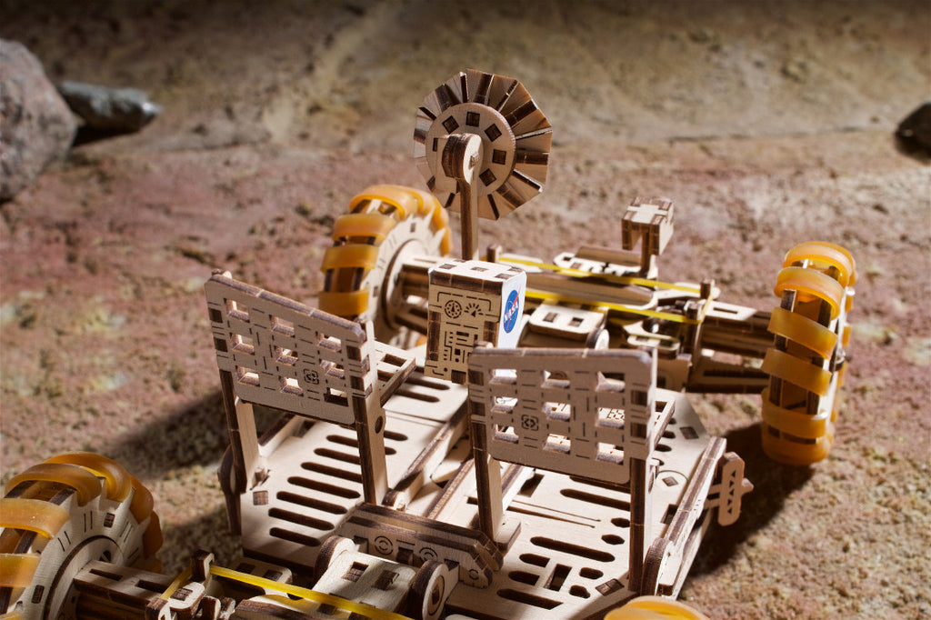 NASA Luna Rover - uGears - Brain Spice